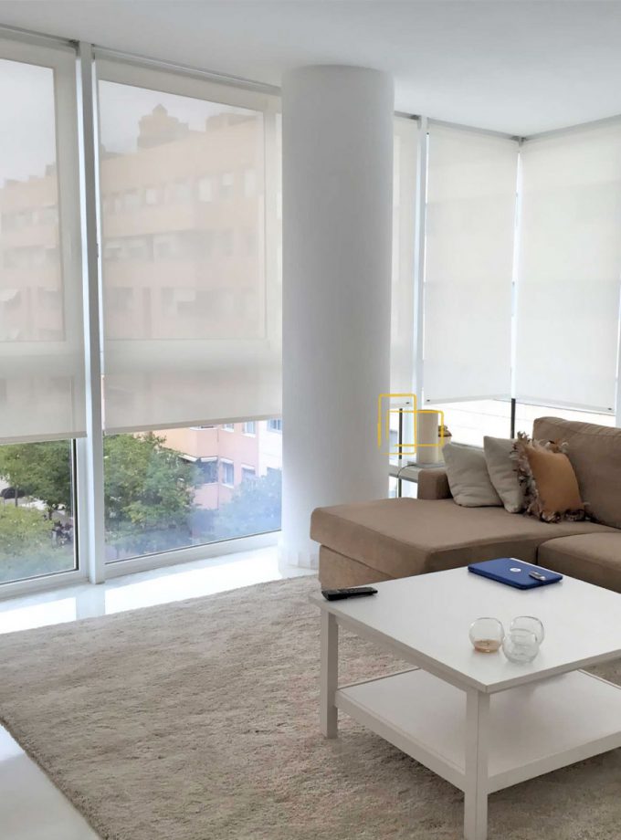 Cortina Roller Screen